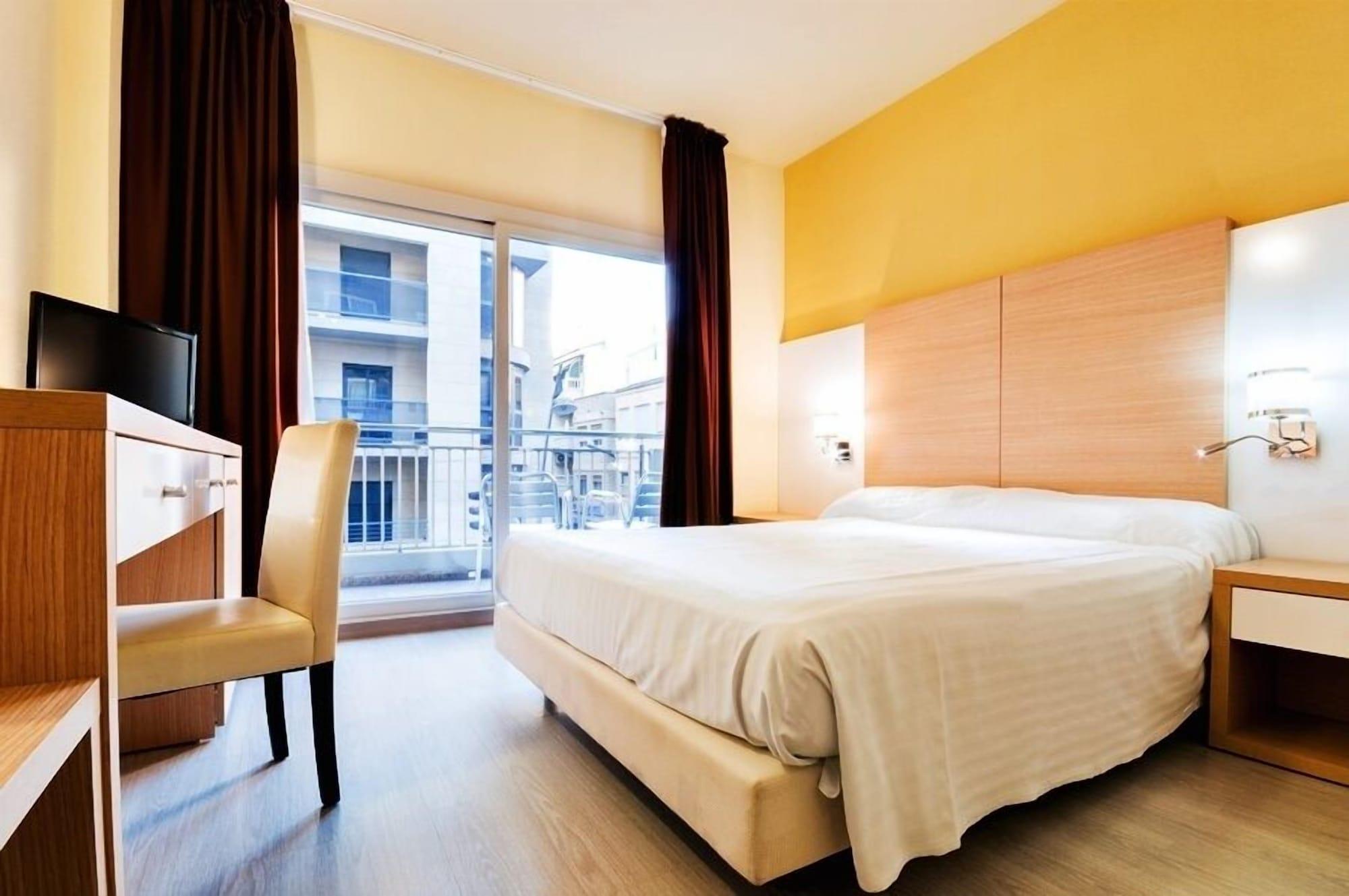 Hotel Fontana Plaza ตอร์เรเวียคา ภายนอก รูปภาพ