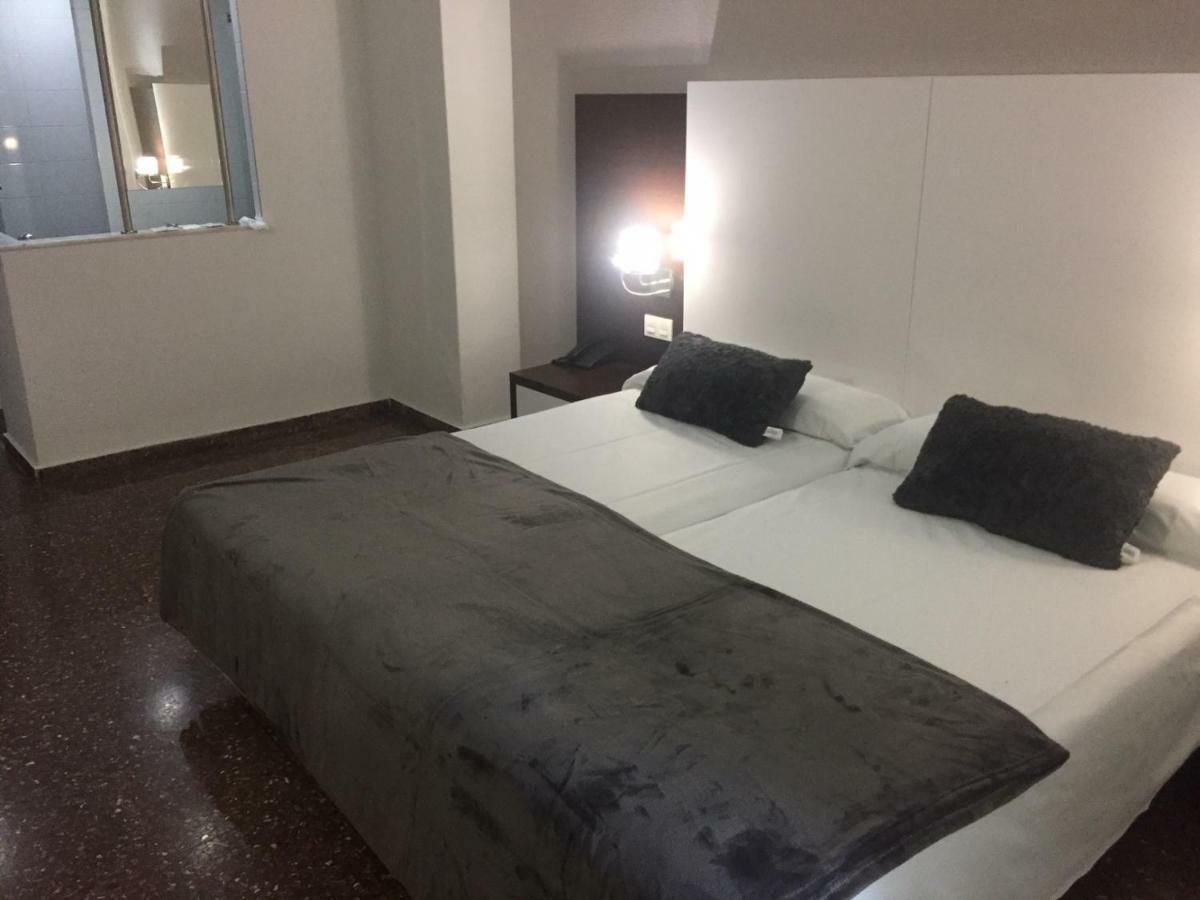 Hotel Fontana Plaza ตอร์เรเวียคา ภายนอก รูปภาพ